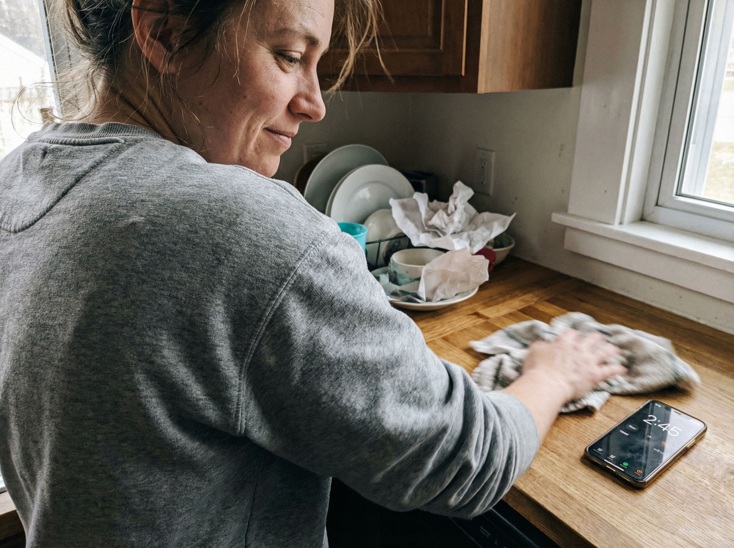Putzen, das dir plötzlich Ruhe schenkt: Der kleine Trick, den fast niemand kennt